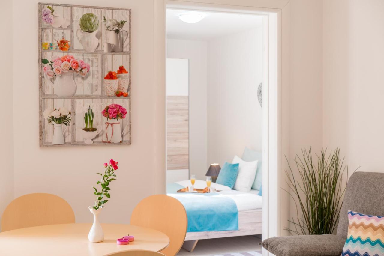Apartments Villa Excelsio 斯普利特 外观 照片